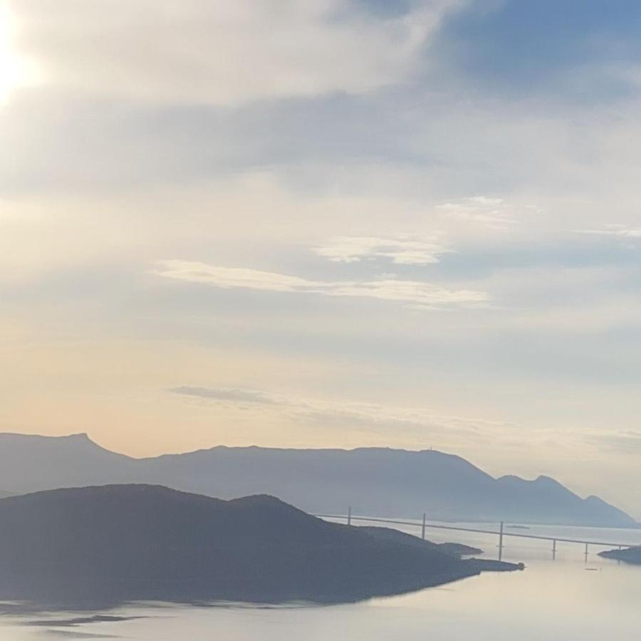 Apartmani Zuti Neum Exteriör bild