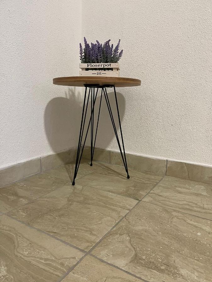 Apartmani Zuti Neum Exteriör bild