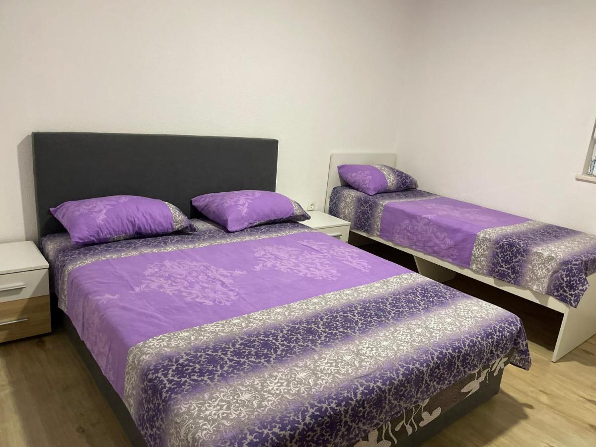 Apartmani Zuti Neum Exteriör bild
