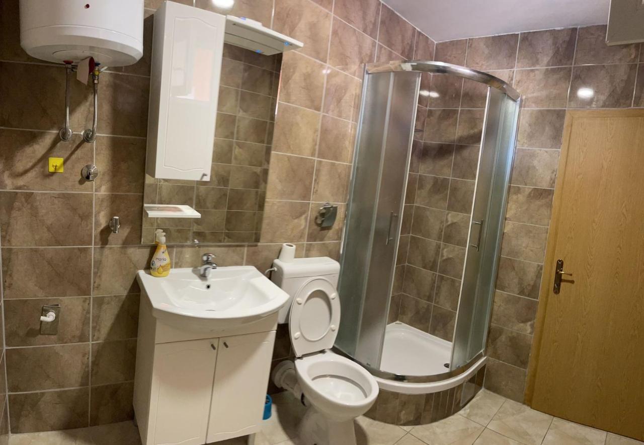 Apartmani Zuti Neum Exteriör bild