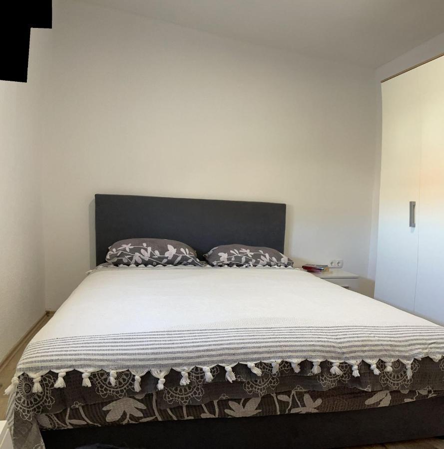 Apartmani Zuti Neum Exteriör bild