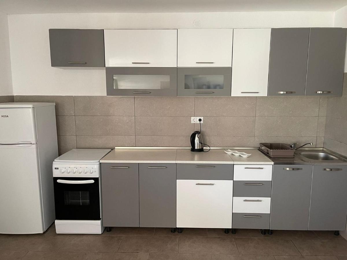 Apartmani Zuti Neum Exteriör bild