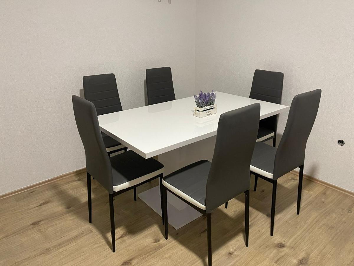 Apartmani Zuti Neum Exteriör bild