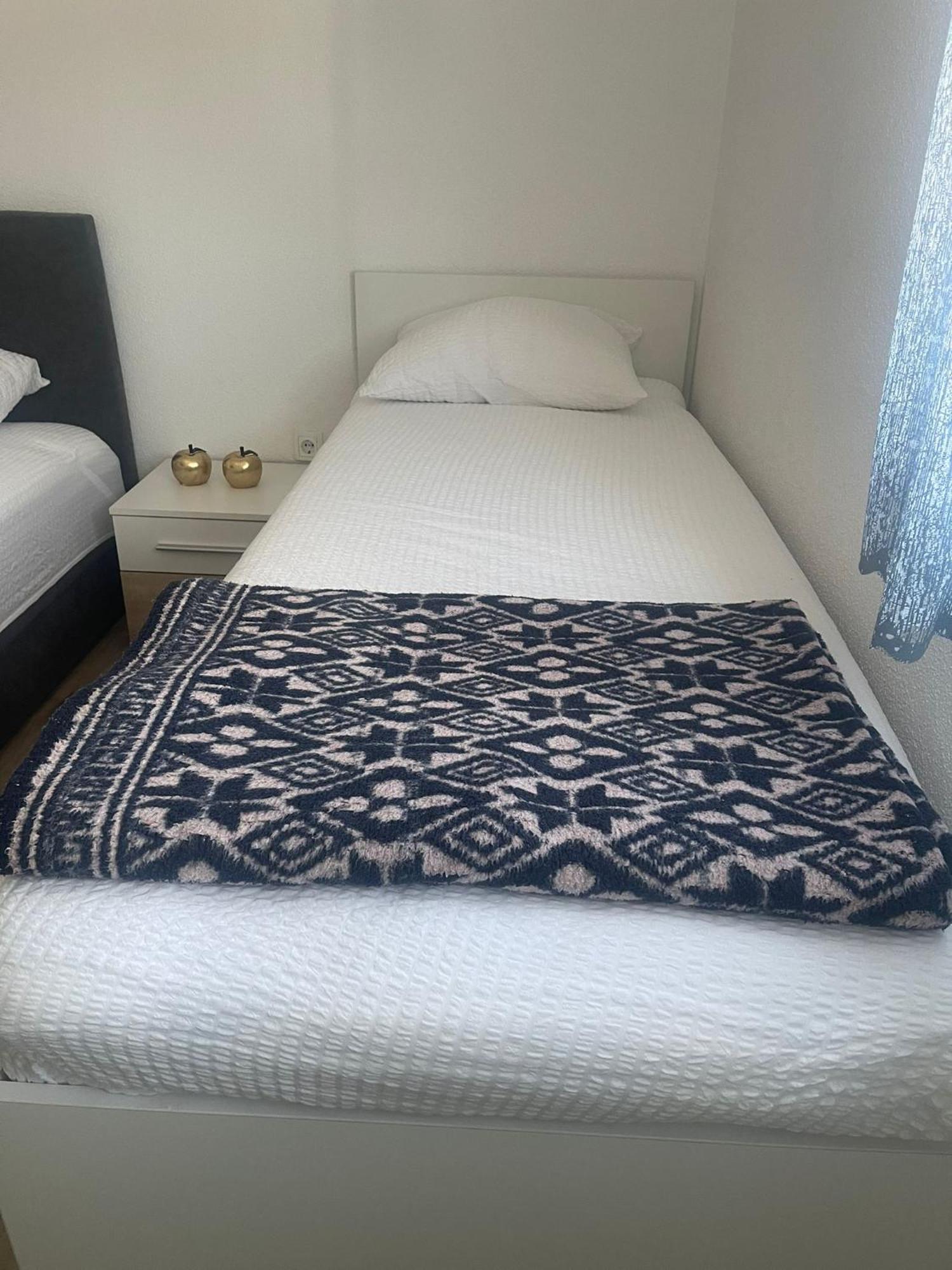 Apartmani Zuti Neum Exteriör bild