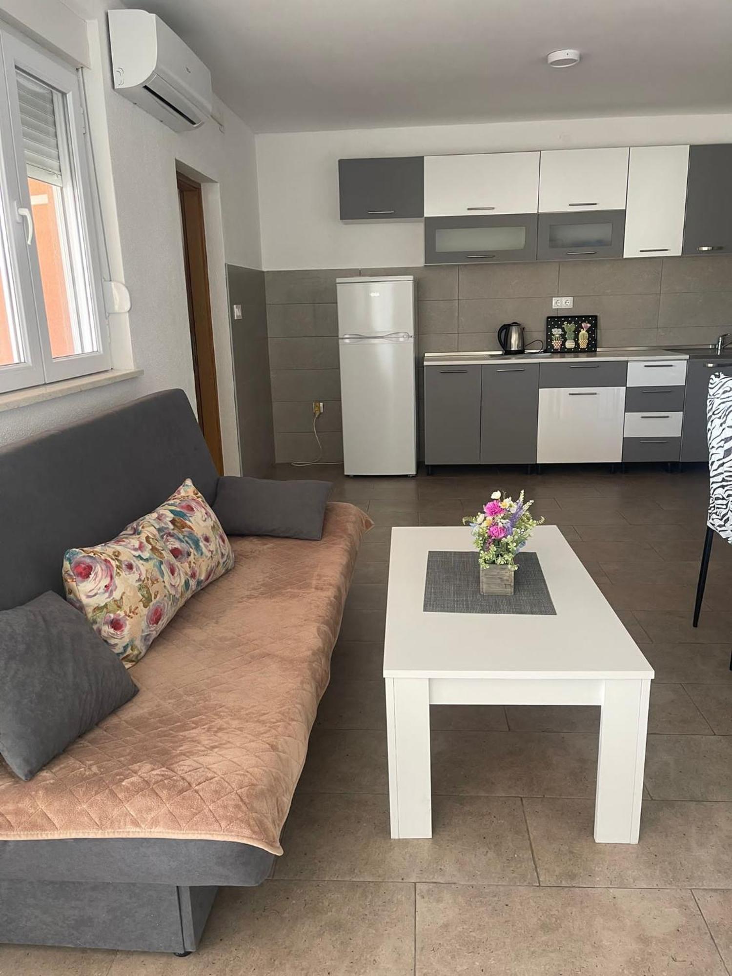 Apartmani Zuti Neum Exteriör bild