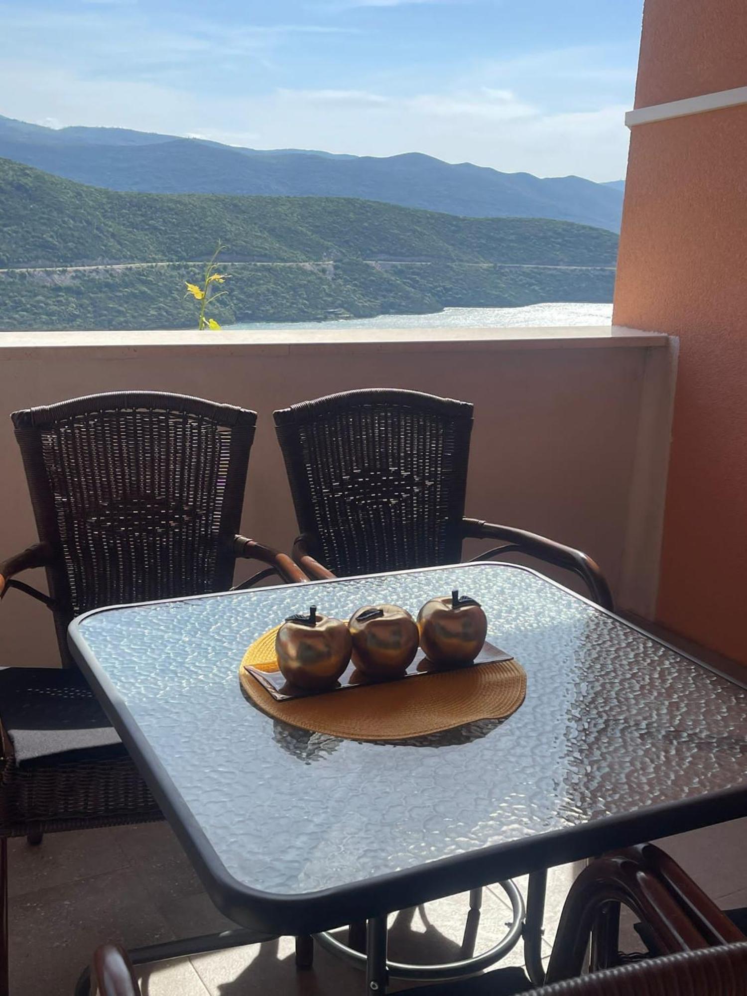 Apartmani Zuti Neum Exteriör bild
