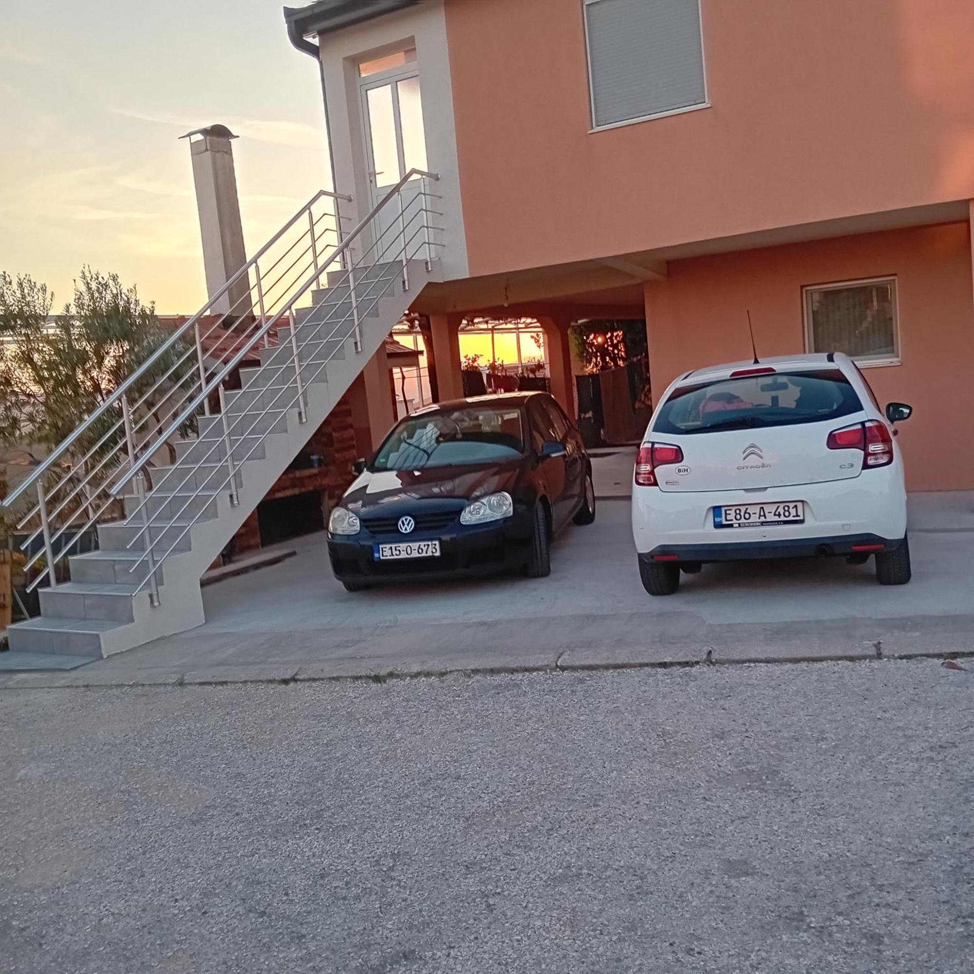 Apartmani Zuti Neum Exteriör bild